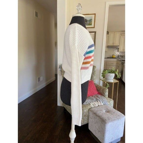Aeropostale Sweater with colorful stripes (Size Medium) - Picture 2 of 4